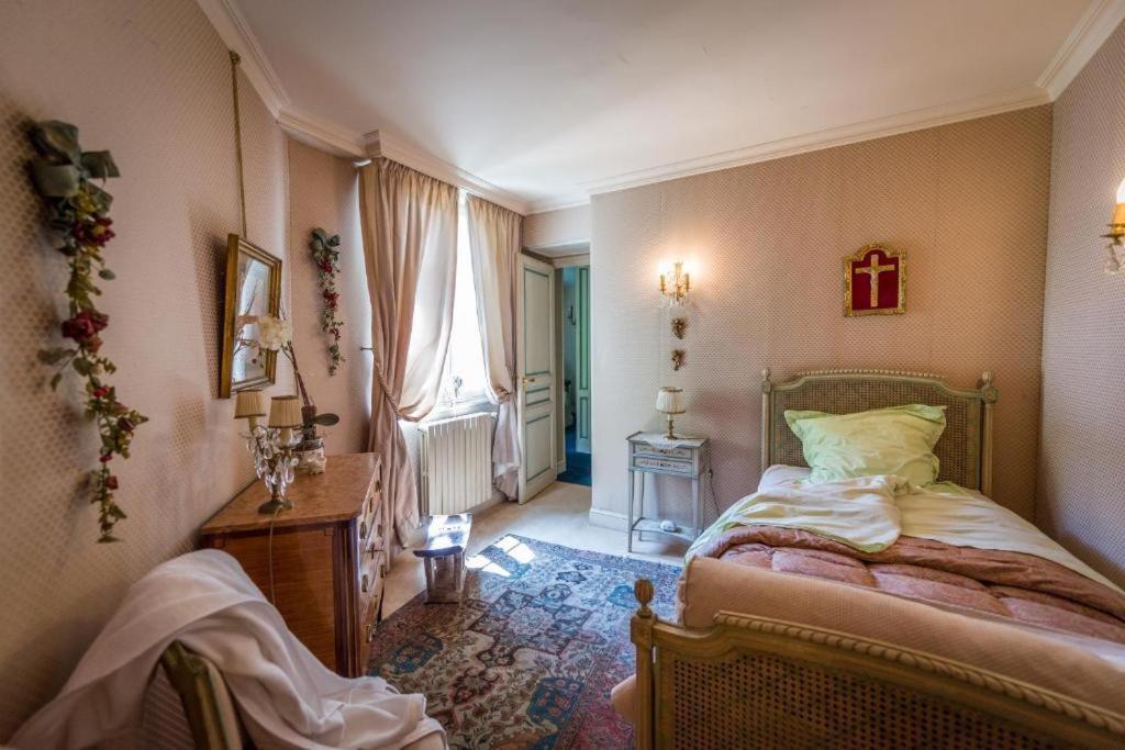 Chambres D'Hotes Manoir De Montecler Chènehutte-les-Tuffeaux Esterno foto